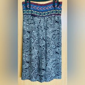 Bohemian Paisley Midi Skirt - Black and White